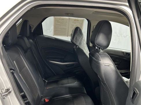Used 2019 Ford EcoSport SES w/ SES Black Appearance Package image 18