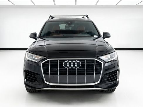 Used 2021 Audi Q7 3.0T Premium Plus w/ Premium Plus Package AWD/4WD image 2