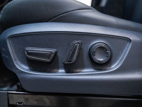 New 2025 Toyota Tacoma TRD Sport image 17