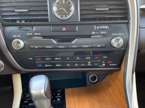 Used 2017 Lexus RX 350 AWD w/ Premium Package image 20