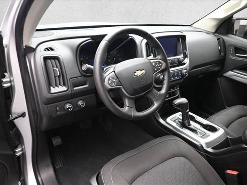 Used 2019 Chevrolet Colorado LT AWD/4WD image 8