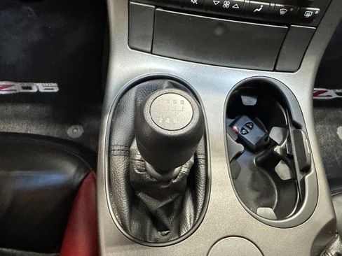Used 2006 Chevrolet Corvette Z06 RWD image 38