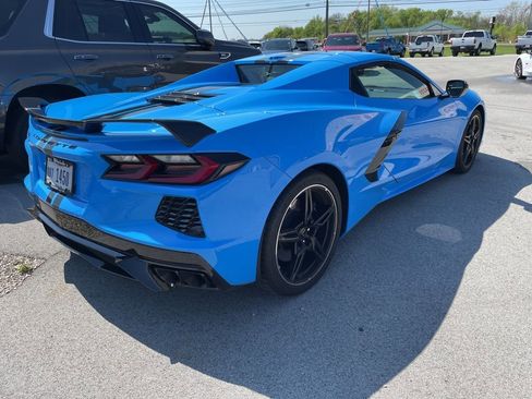 Used 2023 Chevrolet Corvette Stingray Premium Conv w/ Z51 Performance Package RWD image 4