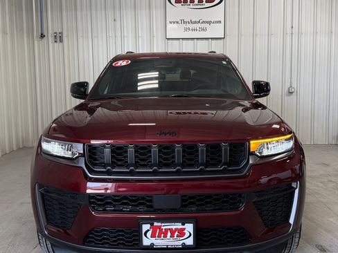 New 2026 Jeep Grand Cherokee L 4WD image 18