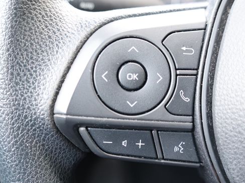 Used 2024 Toyota Corolla LE FWD image 21