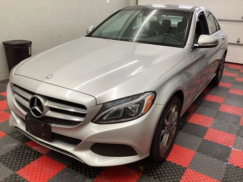 Used 2017 Mercedes-Benz C 300 4MATIC Sedan image 1