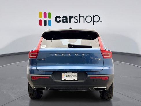 Used 2019 Volvo XC40 T5 R-Design AWD/4WD image 4