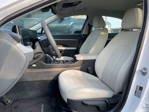 Certified 2025 Hyundai Sonata SE FWD image 22