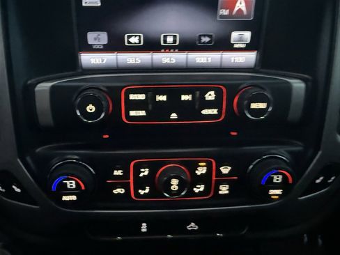 Used 2016 GMC Sierra 1500 SLE w/ SLE Value Package image 33