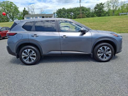 Used 2023 Nissan Rogue SV AWD/4WD image 7