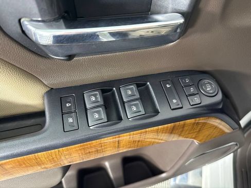 Used 2018 GMC Sierra 1500 SLT AWD/4WD image 12