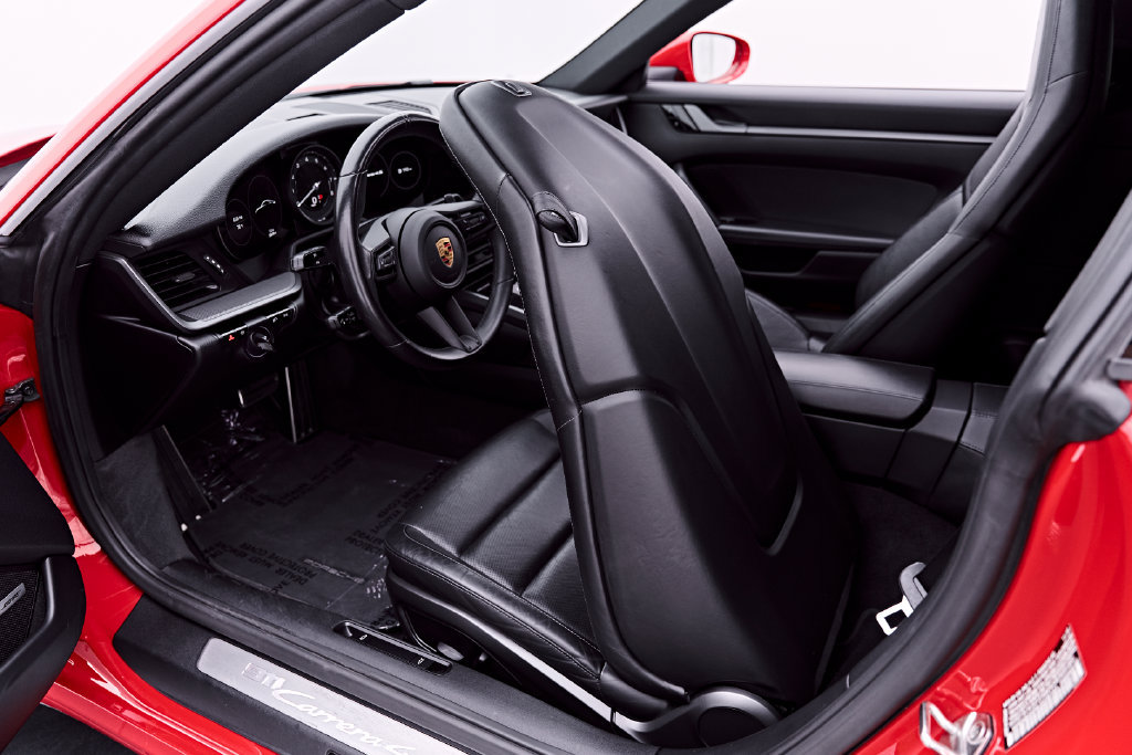 Used 2020 Porsche 911 Carrera 4S AWD/4WD image 48