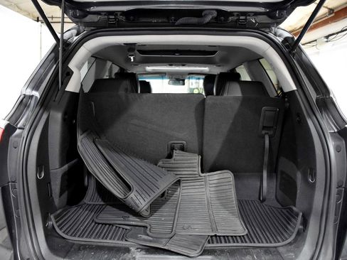 Used 2016 Buick Enclave Premium w/ Experience Buick Package image 21