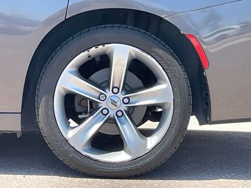Used 2017 Dodge Charger SXT w/ Plus Group RWD image 20