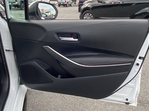 Certified 2025 Toyota Corolla SE FWD image 38