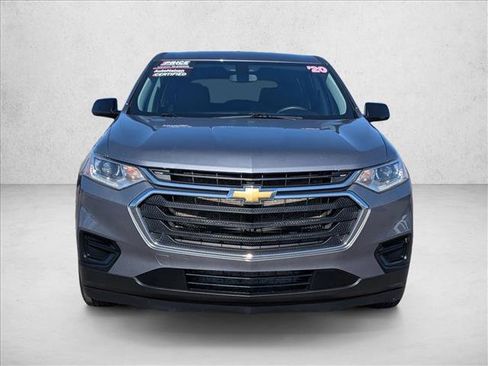 Used 2020 Chevrolet Traverse LS FWD image 2