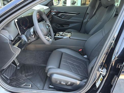 New 2026 BMW 530i w/ M Sport Package RWD image 9