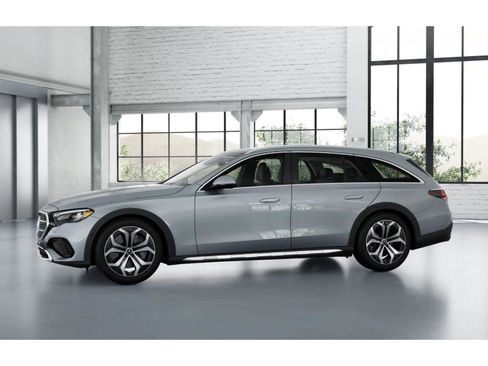 Used 2025 Mercedes-Benz E 450 4MATIC All-Terrain Wagon image 67