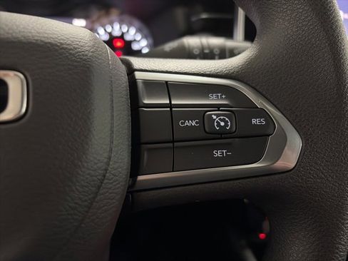 Used 2025 Jeep Compass Sport image 16