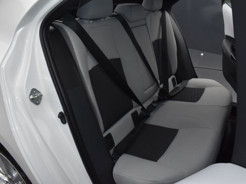 Used 2025 Toyota Corolla SE image 26