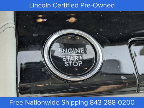 Certified 2025 Lincoln Navigator Reserve image 33