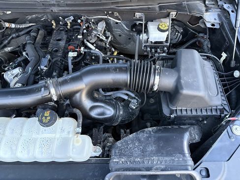 Certified 2024 Ford Expedition XLT image 43