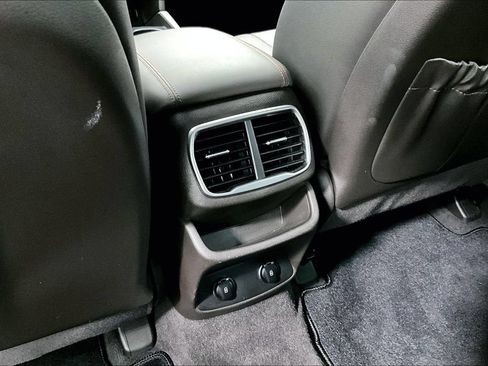 Used 2020 Hyundai Santa Fe SEL w/ Convenience + Premium Package FWD image 30