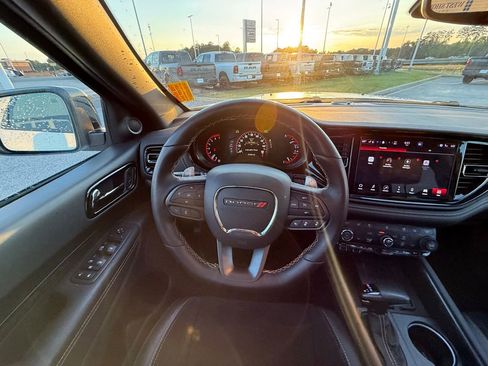 Used 2025 Dodge Durango R/T image 12