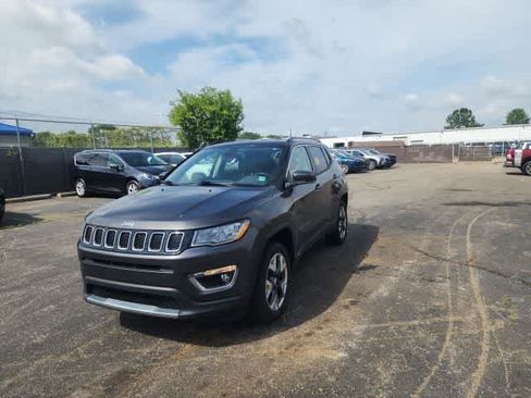 Used 2020 Jeep Compass Limited w/ Safety & Security Group AWD/4WD image 2