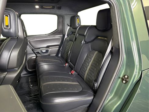 Used 2022 Rivian R1T Adventure AWD/4WD image 10