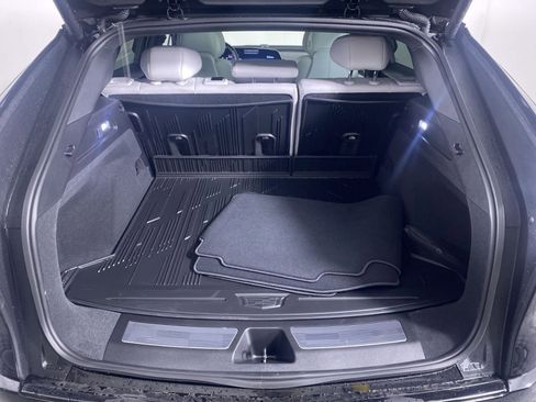 New 2026 Cadillac Lyriq Sport w/ LPO, Floor Liner Package AWD/4WD image 14