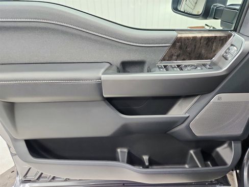 New 2026 Ford F250 Lariat w/ Lariat Ultimate Package image 42