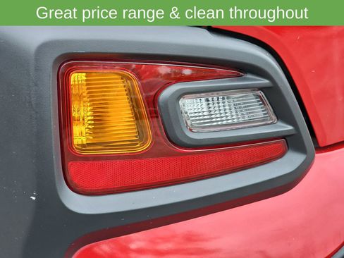 Used 2018 Hyundai Kona SEL FWD image 38