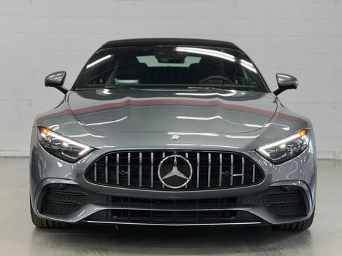 Used 2023 Mercedes-Benz SL 43 AMG w/ Driver Assistance Package image 17