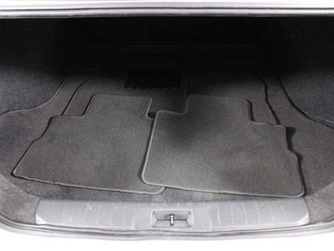 Certified 2024 Nissan Sentra SR FWD image 17