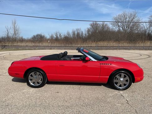 Used 2002 Ford Thunderbird Deluxe RWD image 72