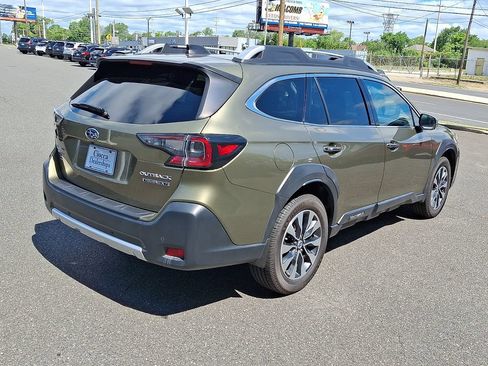 Used 2023 Subaru Outback Touring XT AWD/4WD image 9