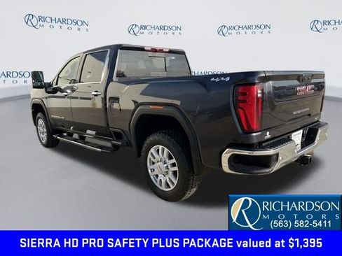 Certified 2024 GMC Sierra 2500 SLT w/ SLT Convenience Package image 3