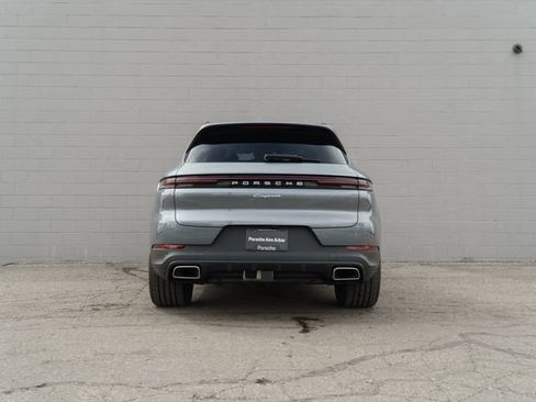 New 2026 Porsche Cayenne image 6