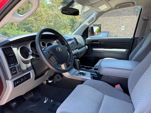 Used 2013 Toyota Tundra 4x4 Double Cab w/ TRD Off-Road Pkg image 13