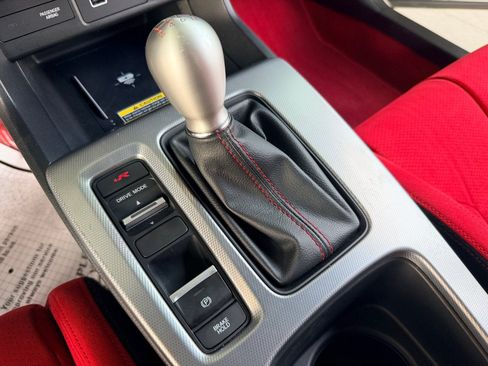 Used 2023 Honda Civic Type R image 11