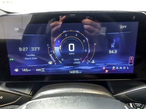 Used 2025 Chevrolet Equinox LT w/ Midnight Edition image 19