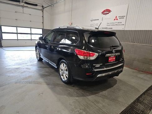 Used 2015 Nissan Pathfinder Platinum w/ Cargo Package AWD/4WD image 5