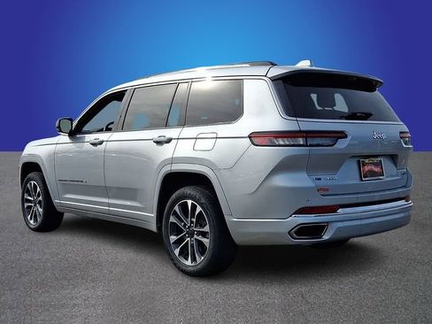 Used 2021 Jeep Grand Cherokee L Overland w/ Luxury Tech Group IV AWD/4WD image 6