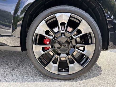 New 2026 BMW XM Label Red AWD/4WD image 10