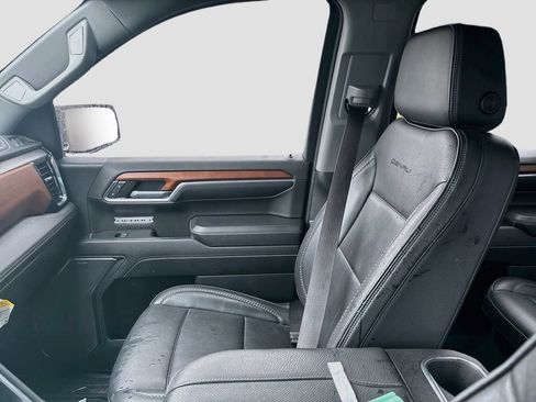 Used 2023 GMC Sierra 1500 Denali w/ Technology Package AWD/4WD image 27