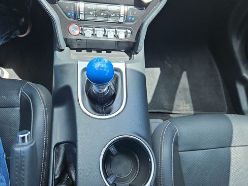 Used 2019 Ford Mustang GT Premium RWD image 13