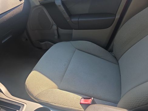 Used 2010 Ford Focus S FWD image 10