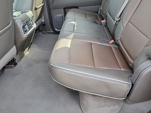 Used 2022 GMC Sierra 1500 Denali w/ Technology Package image 4