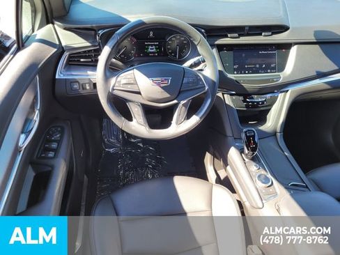 Used 2022 Cadillac XT5 Luxury image 6